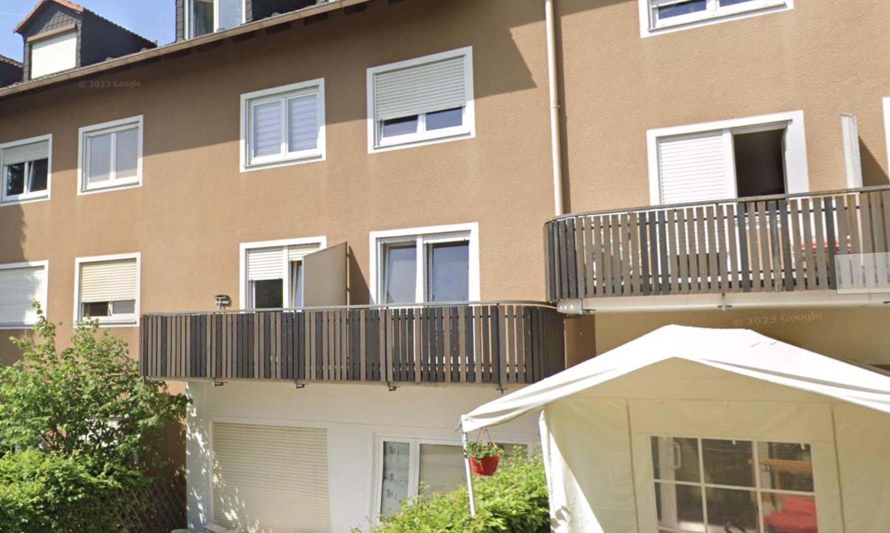 Kleines Apartment Mit Balkon Wurtzbourg Extérieur photo